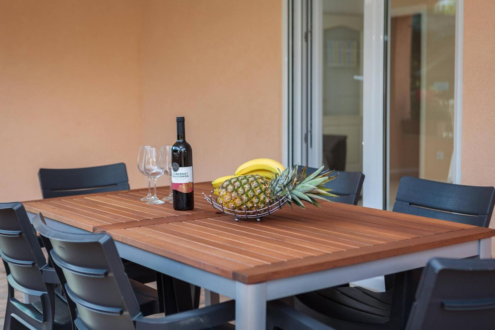 Apartment Krzelj تروغير الغرفة الصورة