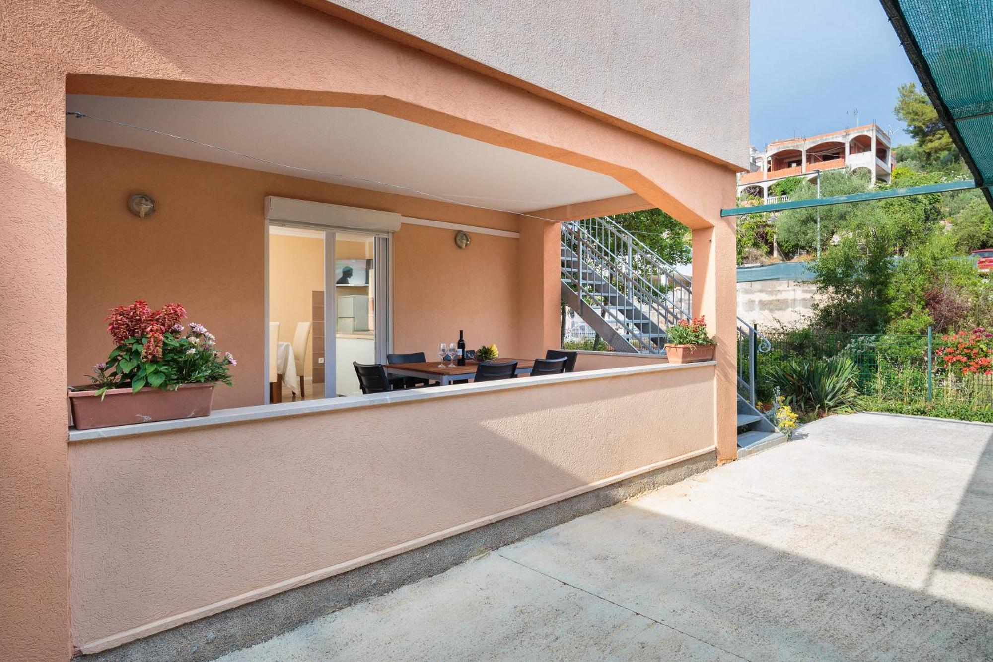 Apartment Krzelj تروغير الغرفة الصورة
